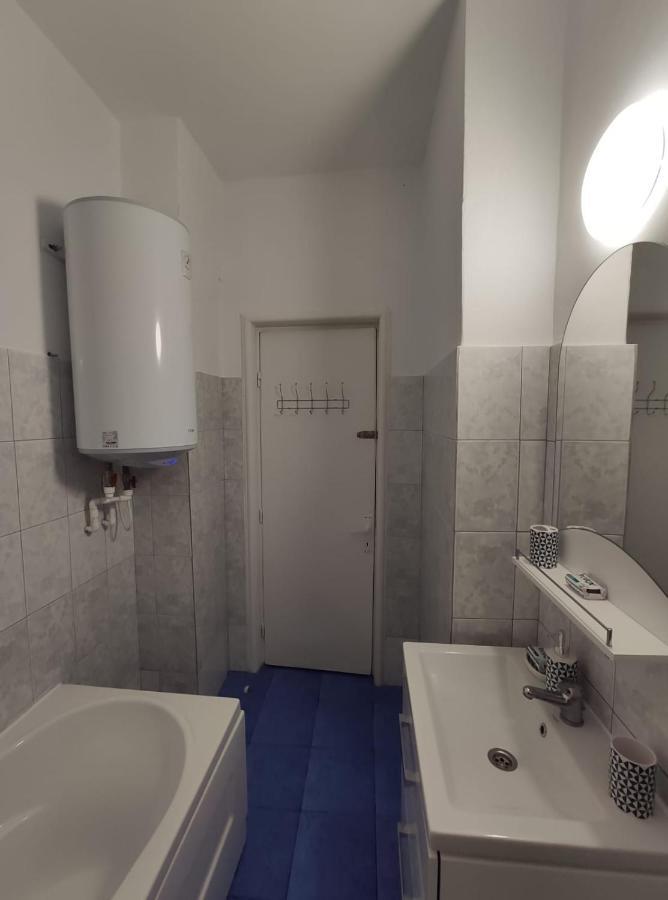 Апартаменты Apartament Marra Констанца Экстерьер фото